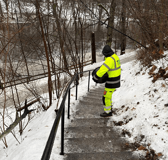 TBJ Allservice utför snöskottning och vinterunderhåll